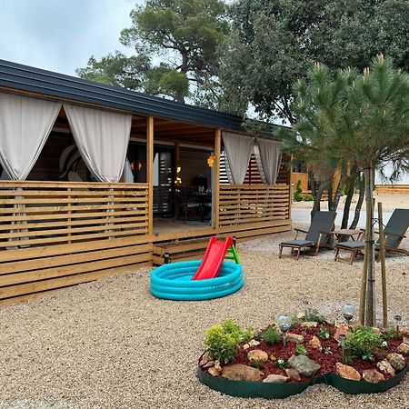 Mobile Home Saky, Biograd Na Moru Ngoại thất bức ảnh