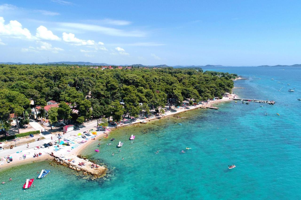 Mobile Home Saky, Biograd Na Moru Ngoại thất bức ảnh