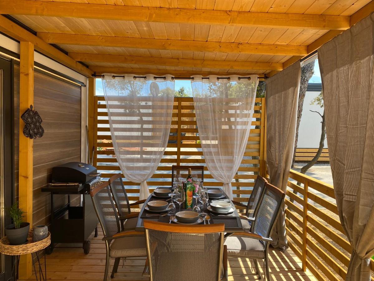 Mobile Home Saky, Biograd Na Moru Ngoại thất bức ảnh