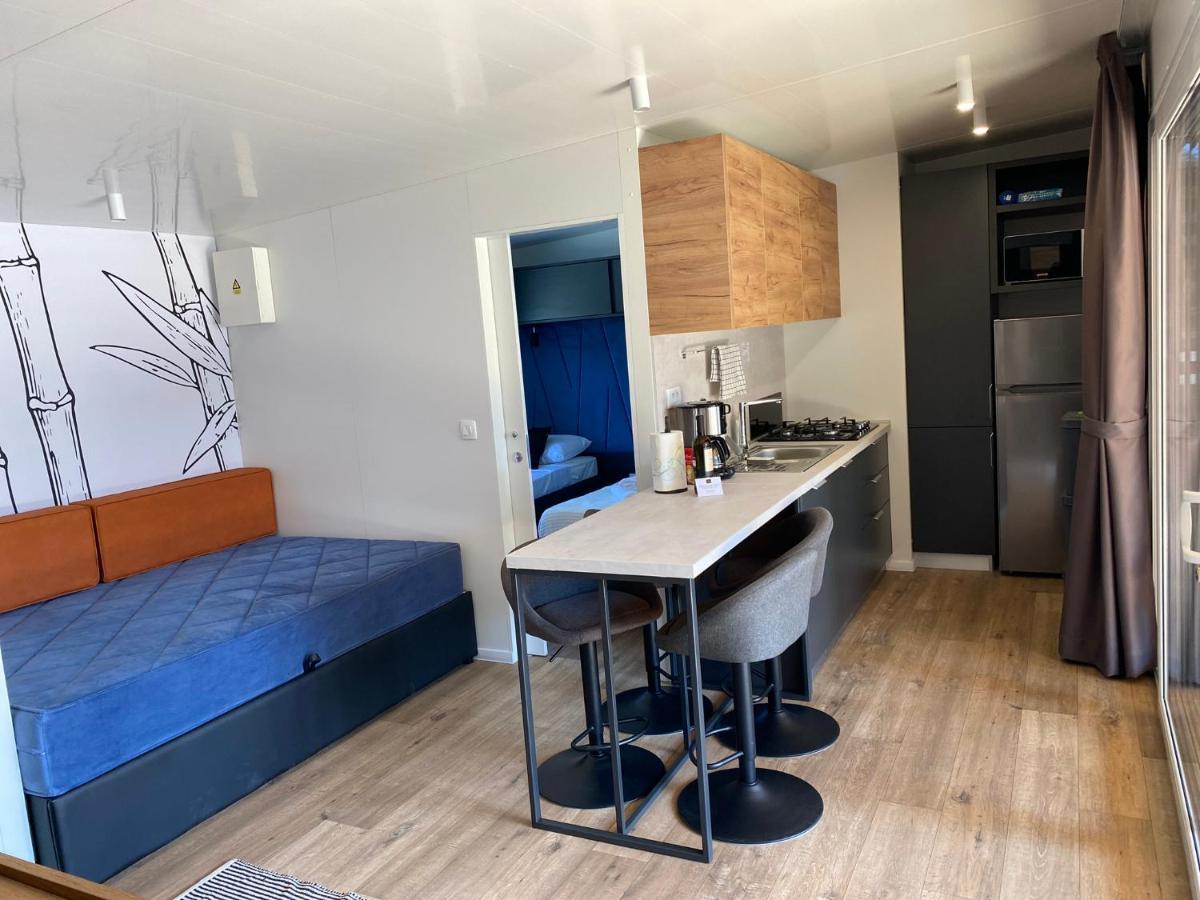 Mobile Home Saky, Biograd Na Moru Ngoại thất bức ảnh