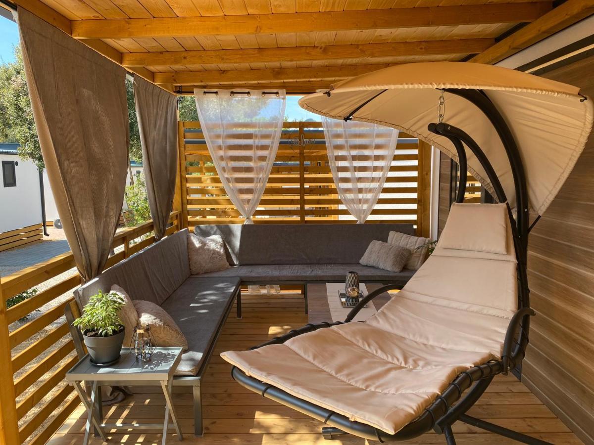Mobile Home Saky, Biograd Na Moru Ngoại thất bức ảnh